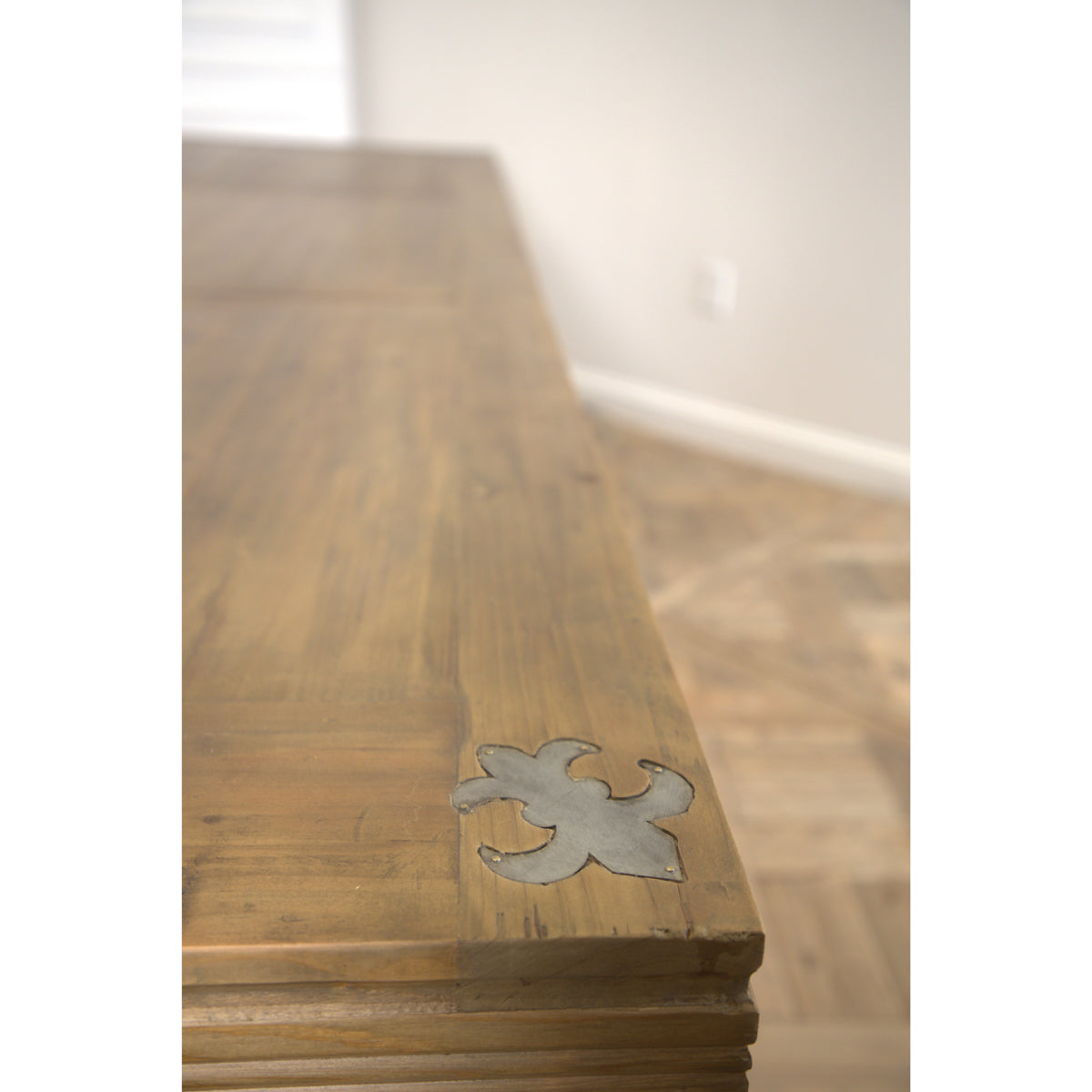 Ball Leg Dining Table with Metal Inlay Corner