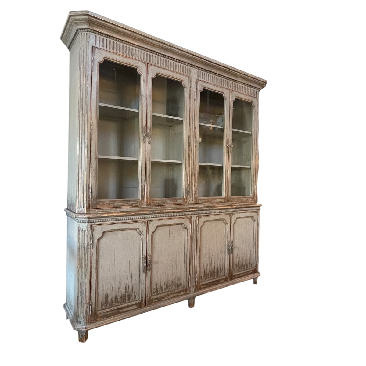 Wentworth Cabinet