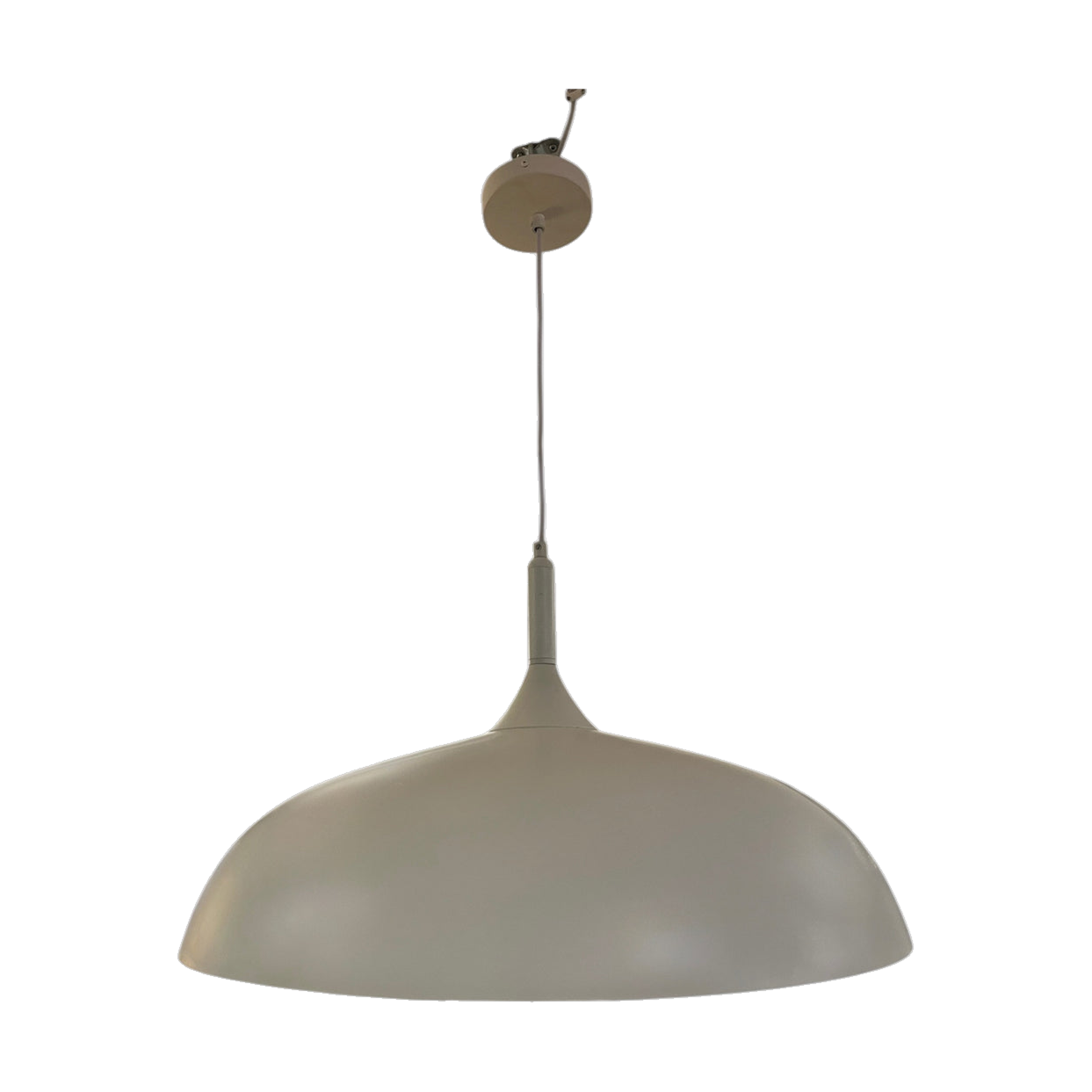 Hopyard Chandelier in White